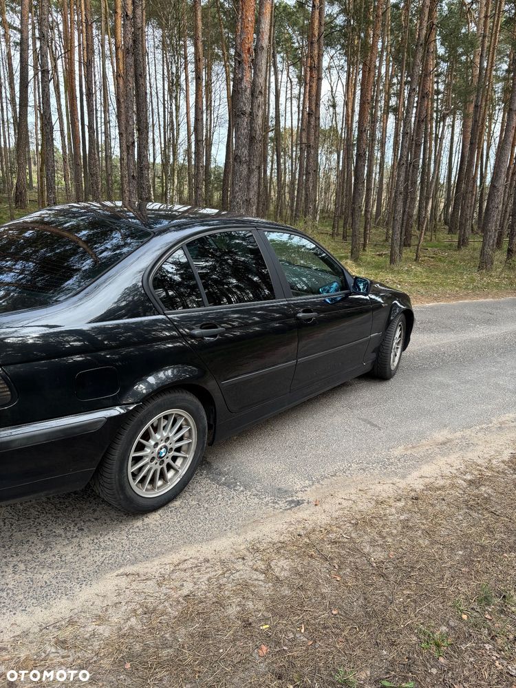 BMW Seria 3 320d - 5