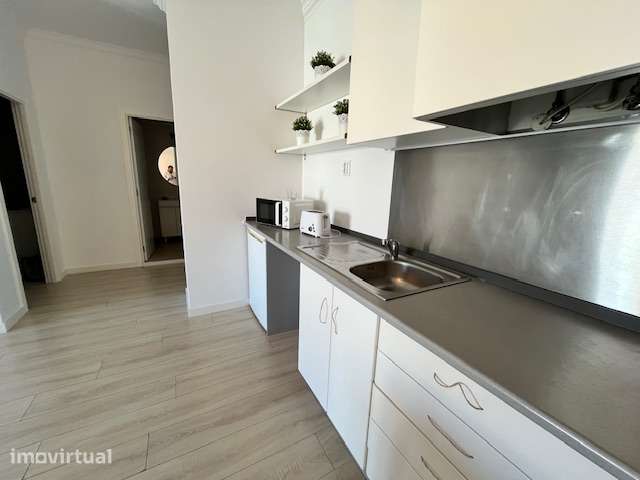 Apartamento T1 com vista mar e piscina na Ericeira - Grande imagem: 5/23