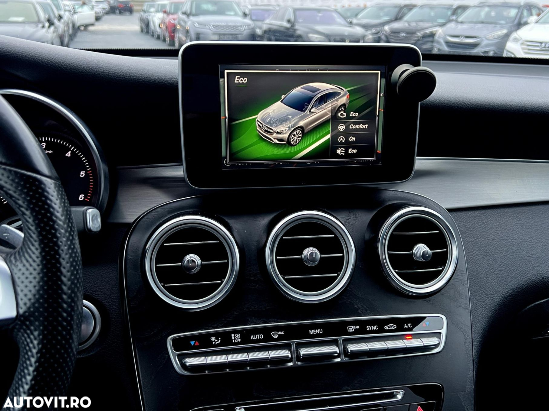 Mercedes-Benz GLC - 15