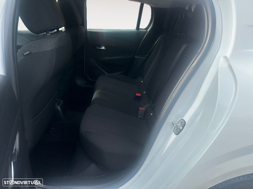 Peugeot 208 1.2 PureTech Active Pack - 13