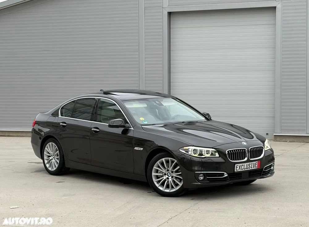 BMW Seria 5 520d Aut. Luxury Line - 2