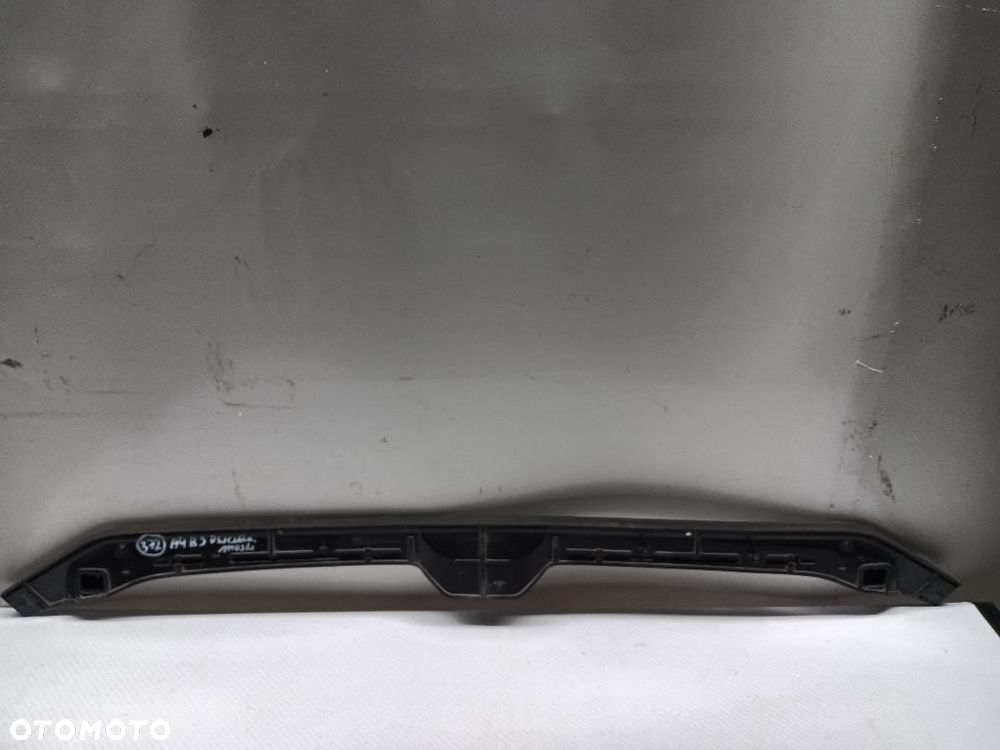 USZCZELKA MASKI AUDI A4 B9 8W0823124 - 1