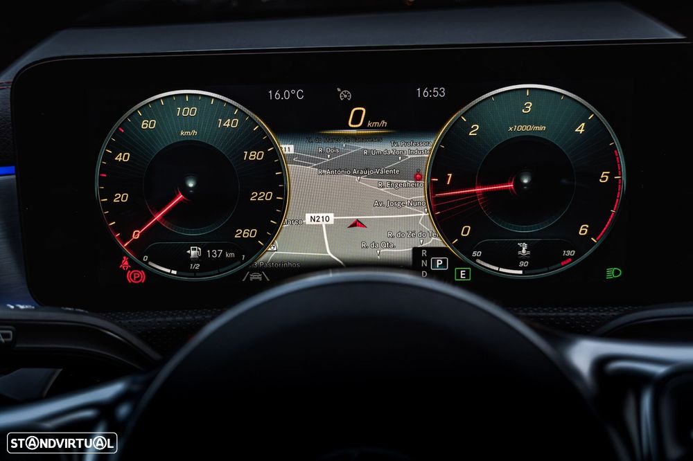 Mercedes-Benz CLA 200 - 41