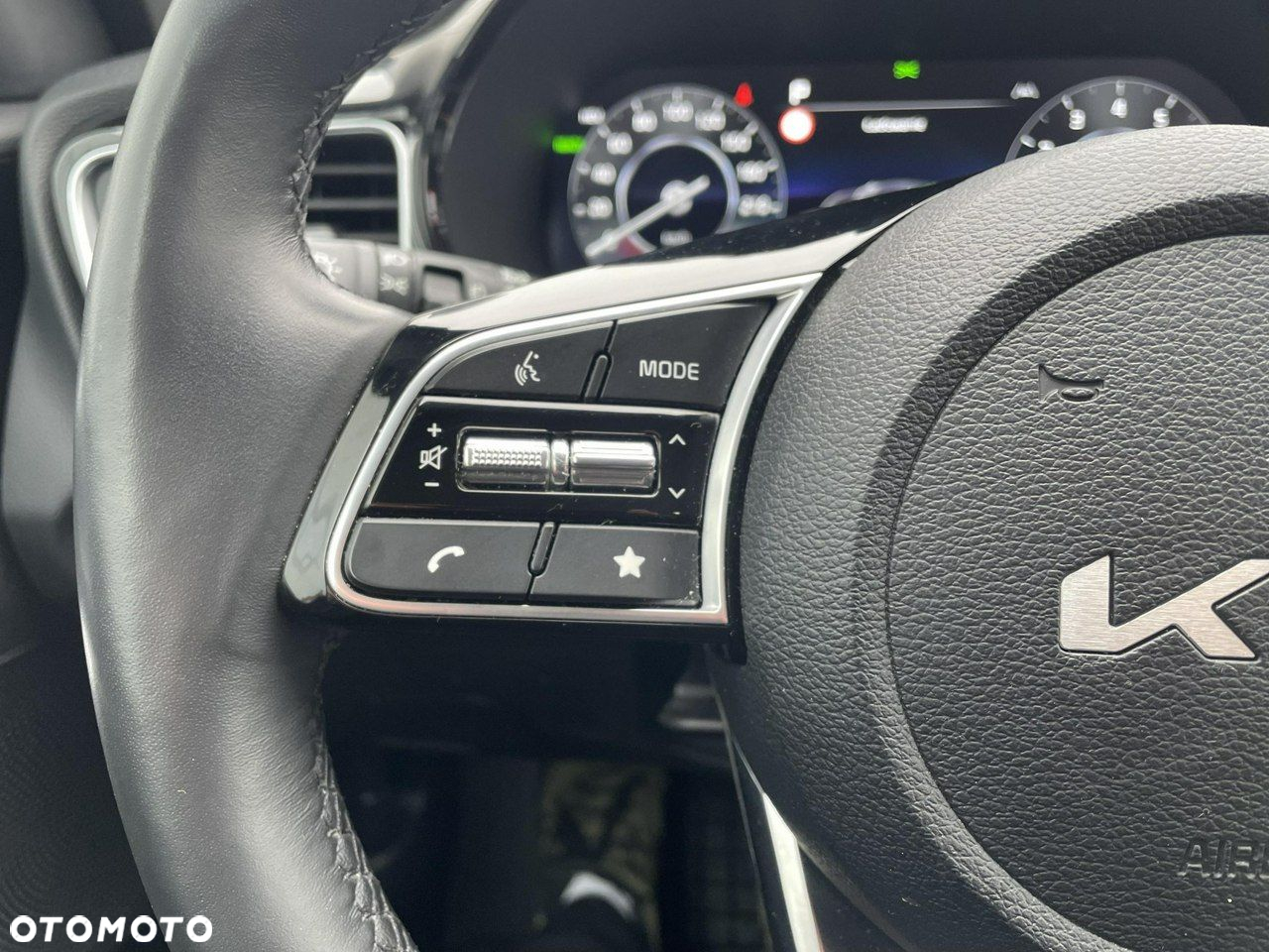 Kia XCeed - 22