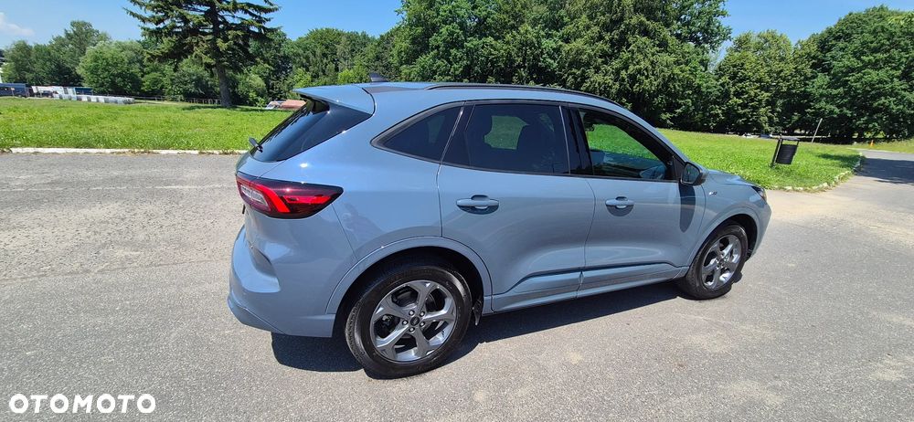 Ford Kuga 2.5 FHEV AWD ST-Line - 31
