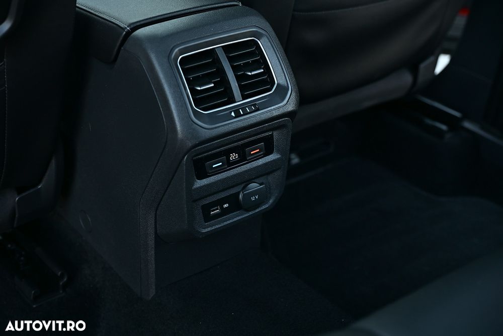 Volkswagen Tiguan - 22