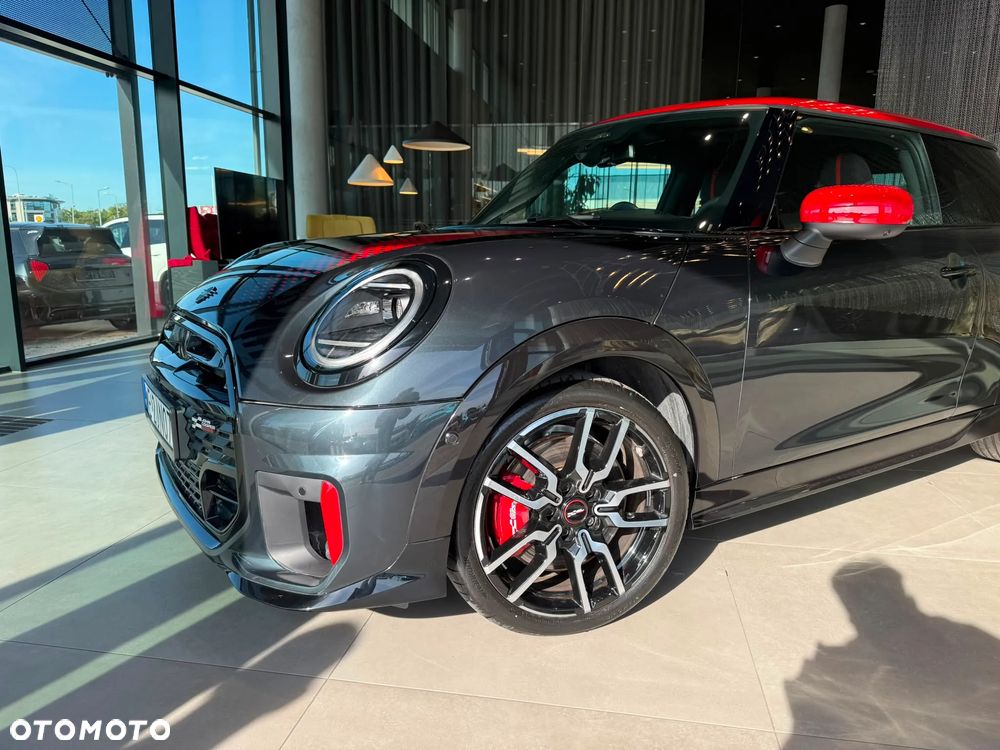 MINI John Cooper Works - 3