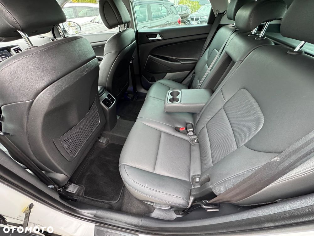 Hyundai Tucson blue 1.6 GDi 2WD Advantage - 16
