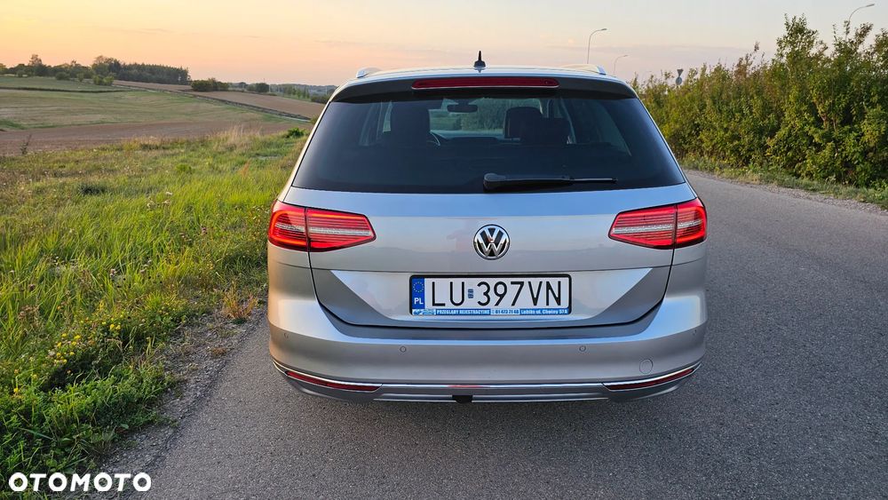 Volkswagen Passat Variant - 38
