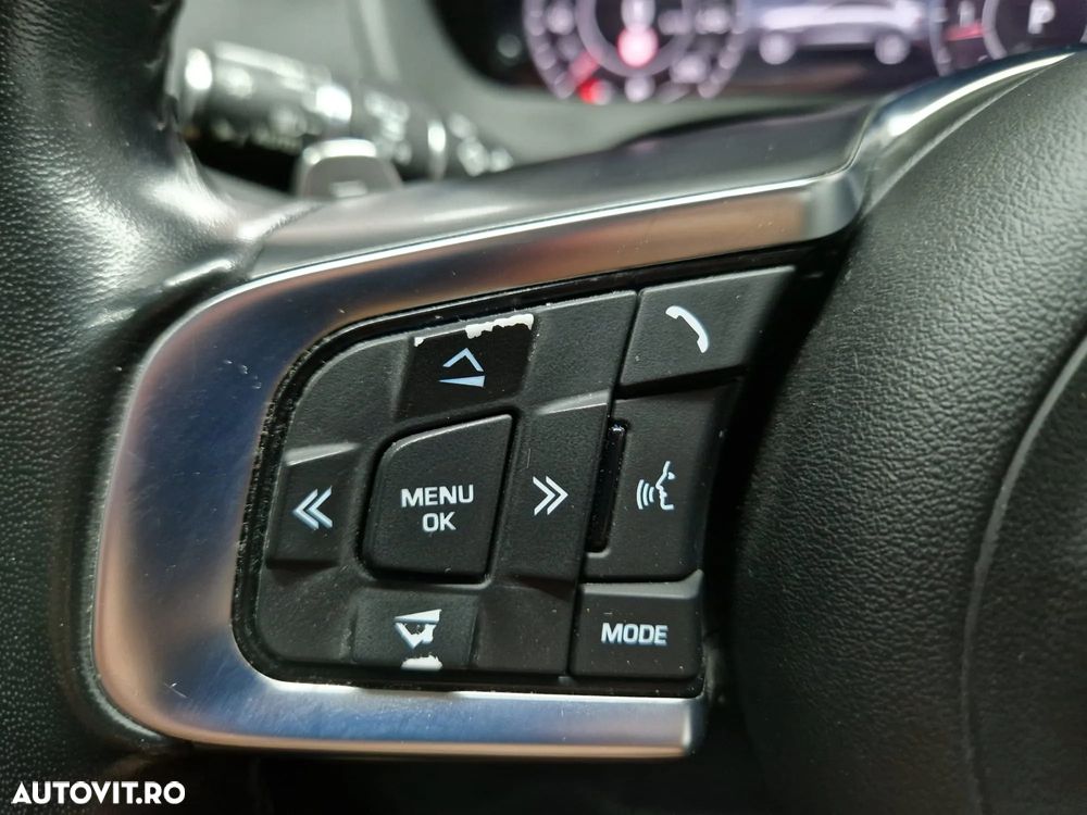 Jaguar F-Pace 20d AWD Aut. R-Sport Ingenium Edition - 17