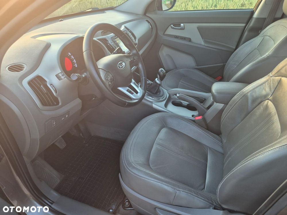 Kia Sportage 1.7 CRDI 2WD ISG Dream-Team Edition - 7