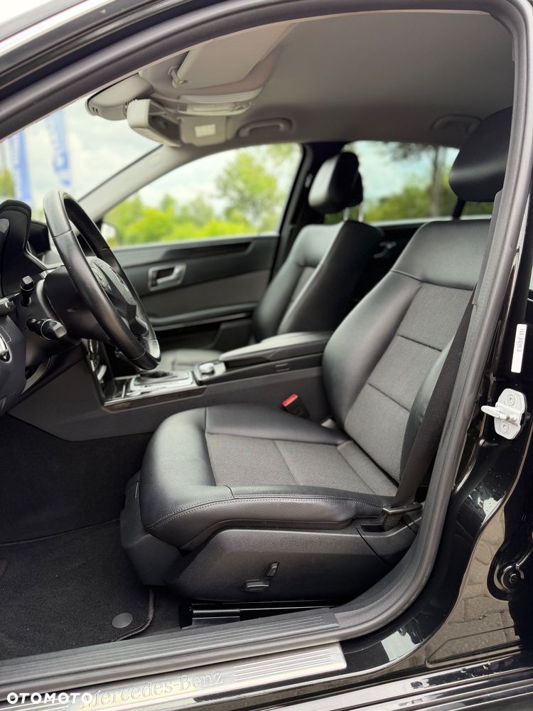 Mercedes-Benz Klasa E 200 CGI BlueEFFICIENCY Automatik Avantgarde - 23