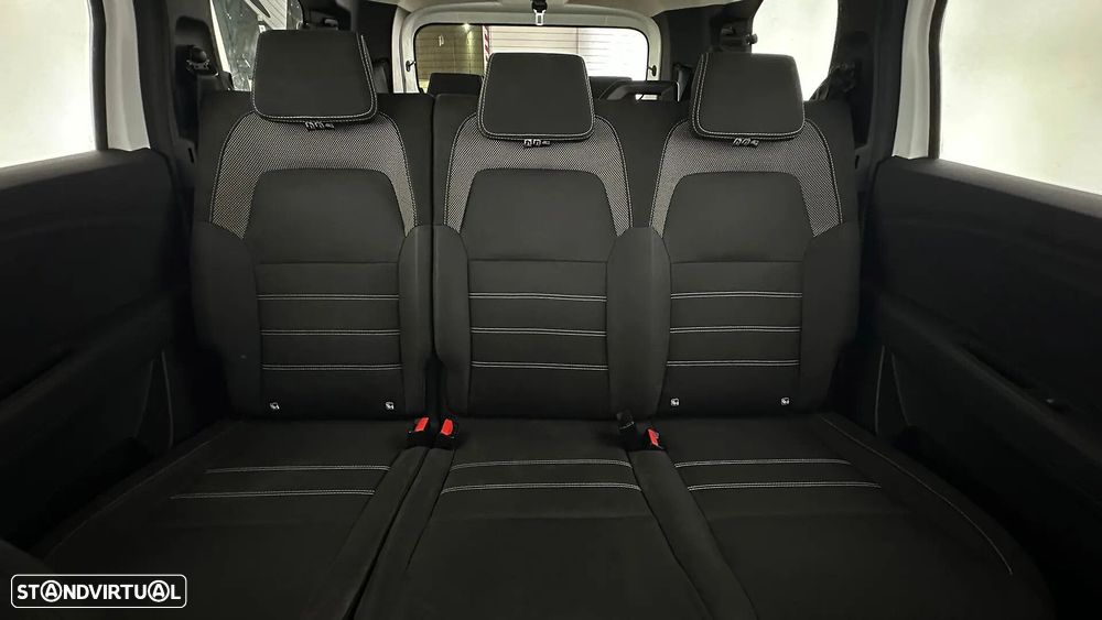 Dacia Jogger - 41