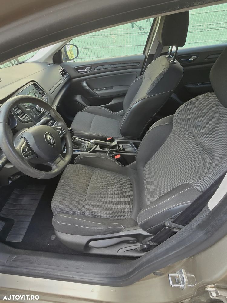 Renault Megane 1.5 dCI Life - 7