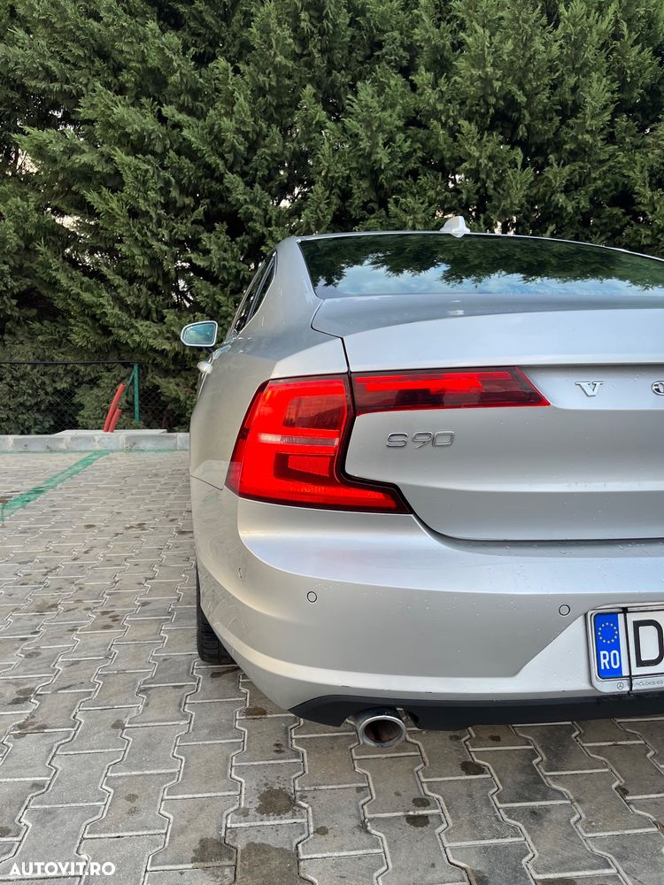 Volvo S90 - 4
