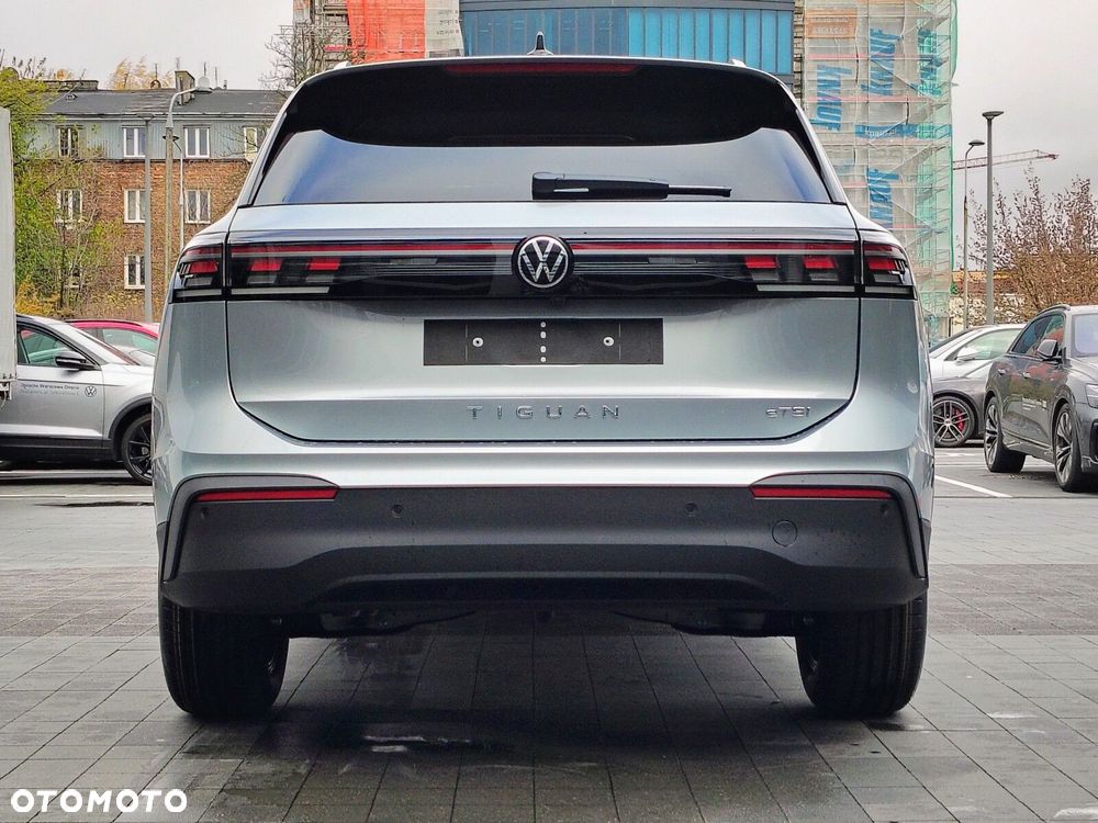 Volkswagen Tiguan - 6