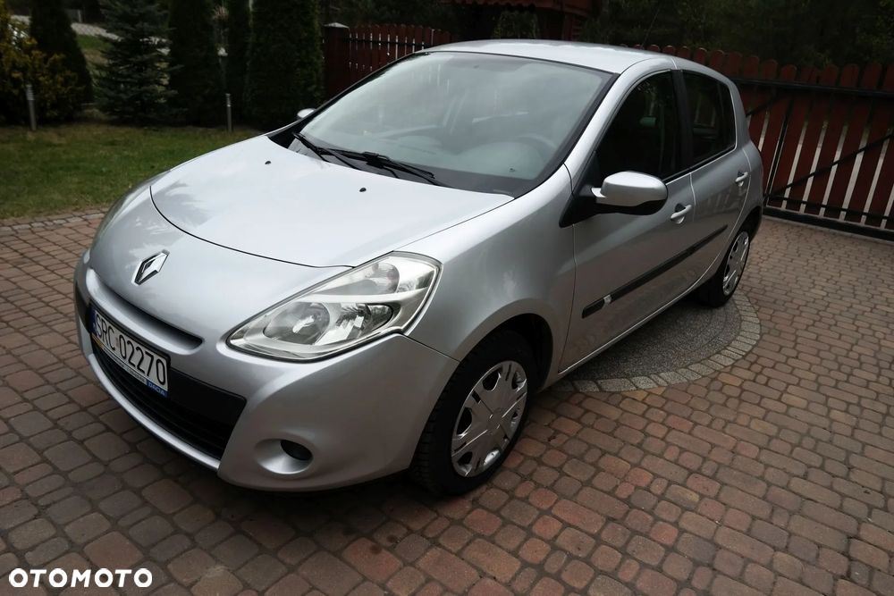 Renault Clio 1.2 16V Alize - 3