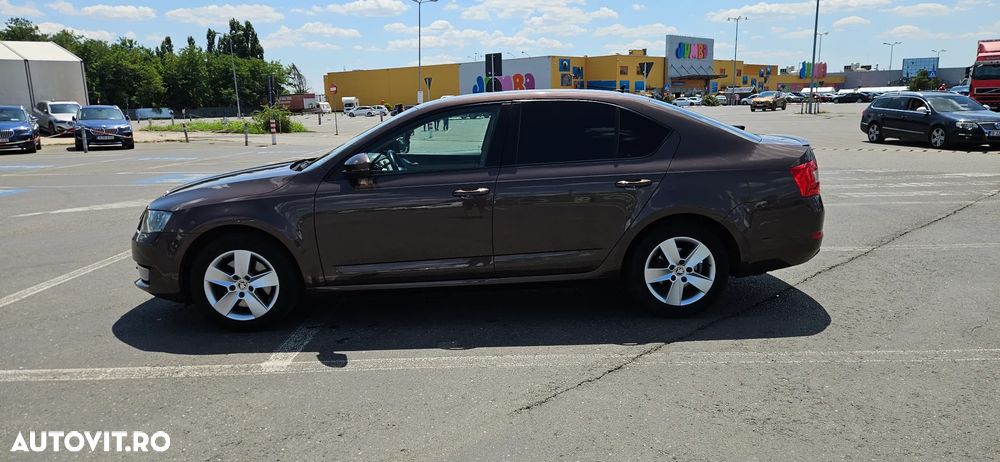 Skoda Octavia 1.8 TSI DSG Style - 3