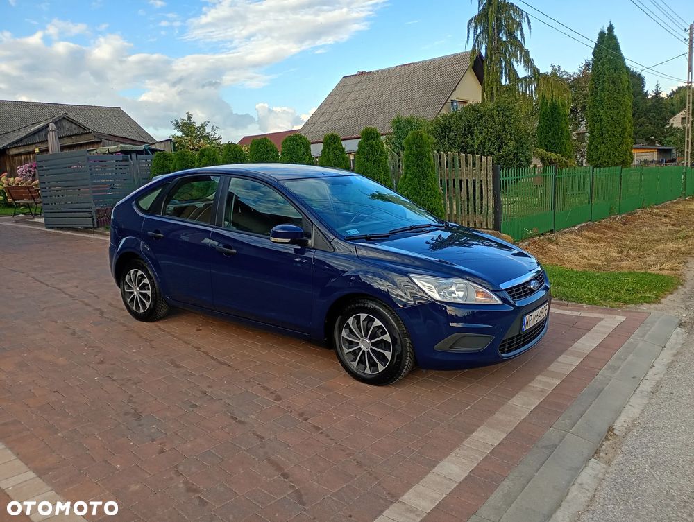 Ford Focus 1.6 Ambiente - 9