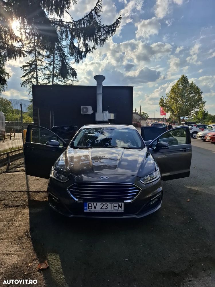 FORD Mondeo 2020 — imagine 11