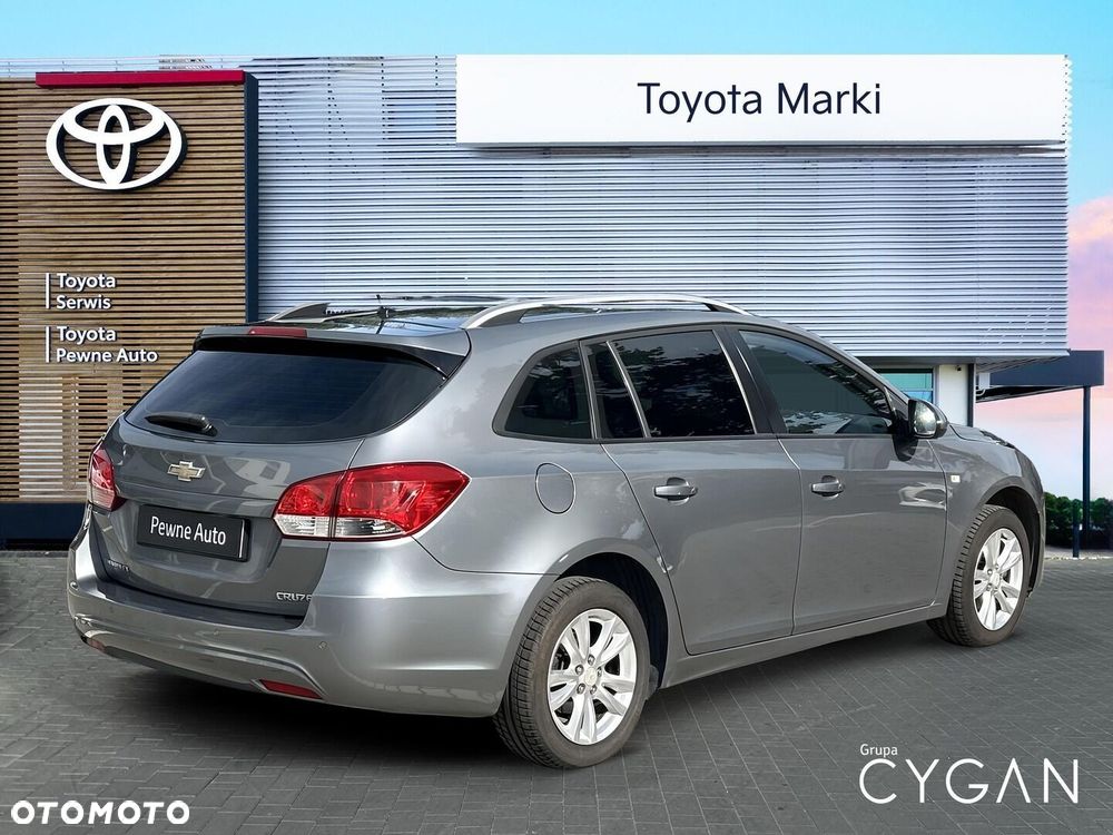 Chevrolet Cruze 1.6 LS - 5