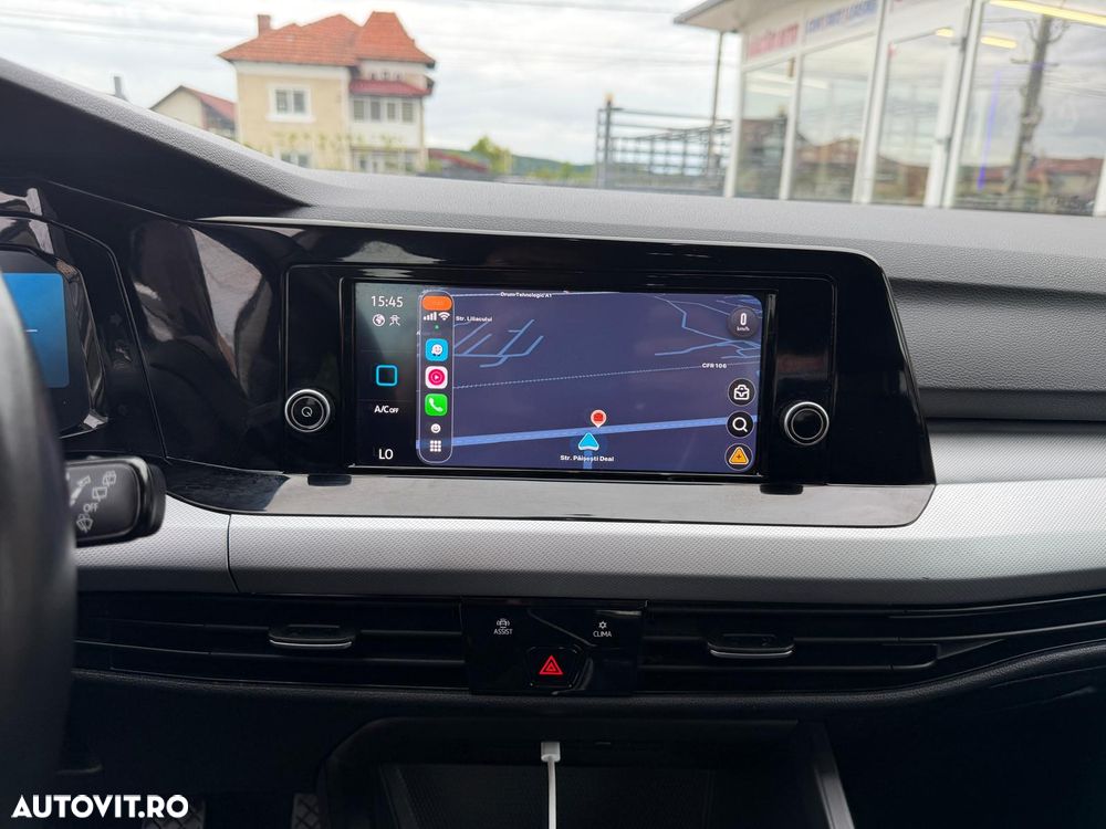Volkswagen Golf 2.0 TDI SCR Comfortline - 14