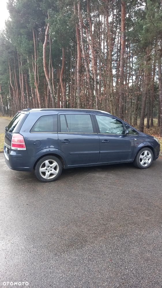 Opel Zafira 1.8 Elegance - 1