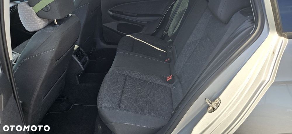 Volkswagen Golf 1.5 TSI EVO Life - 26