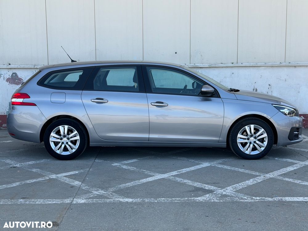 Peugeot 308 BlueHDi 130 EAT8 Stop & Start Allure Pack - 4