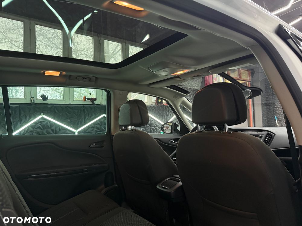 Opel Zafira Tourer 1.6 CDTI ecoFLEX Start/Stop Active - 9