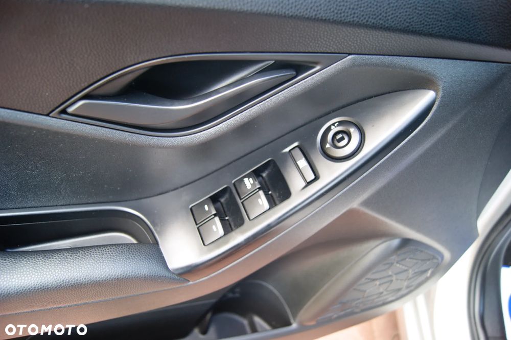 Hyundai ix20 1.4 blue Passion - 13