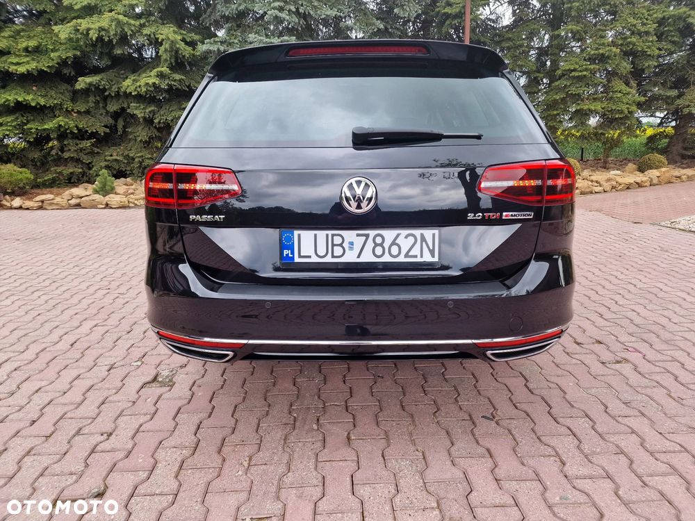 Volkswagen Passat - 6