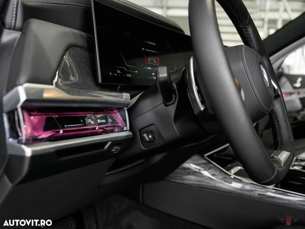 BMW Seria 7 740d xDrive - 23