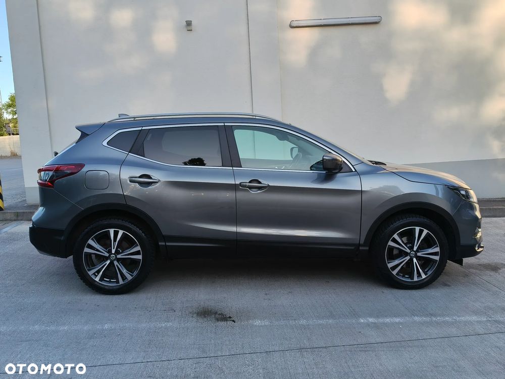 Nissan Qashqai 1.2 DIG-T N-Connecta EU6 - 3