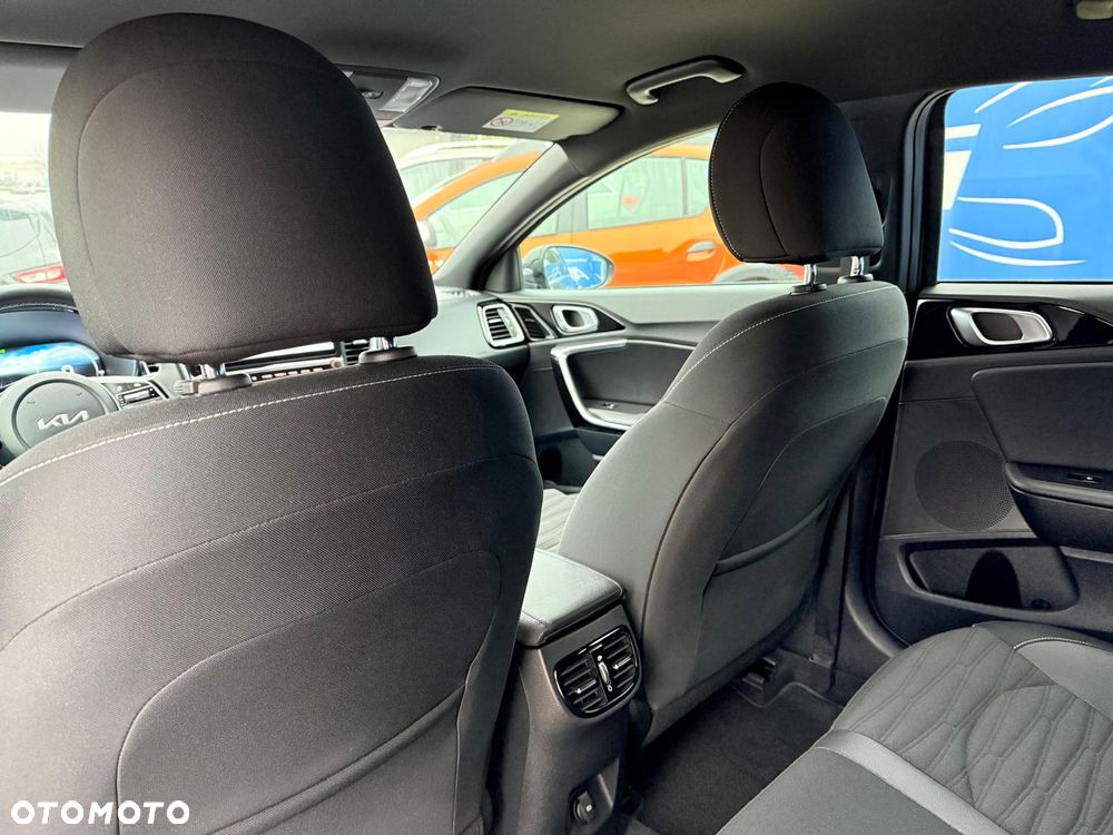 Kia ProCeed 1.5 T-GDI OPF GT LINE - 15