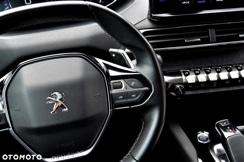 Peugeot 3008 1.2 PureTech Allure S&S EAT8 - 35