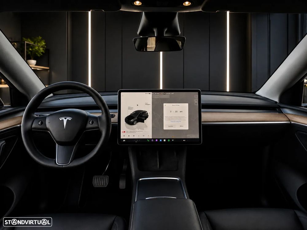 Tesla Model Y Long Range Dual Motor AWD - 23