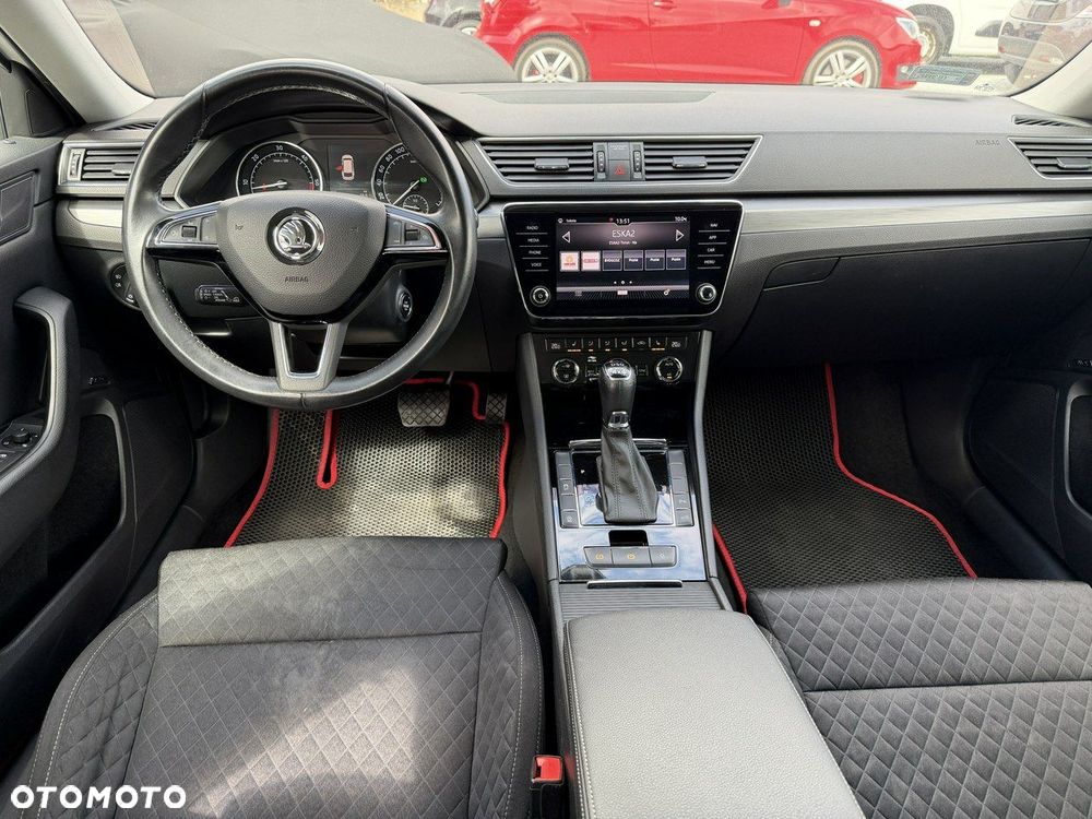 Skoda Superb 2.0 TDI 4x4 DSG L&K - 34