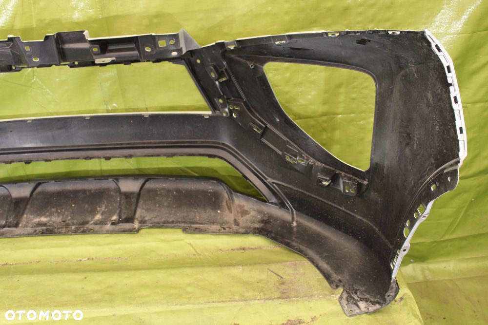 Zderzak przód Mitsubishi Eclipse Cross po 2021r. - 2