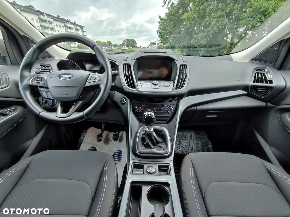 Ford Kuga - 20