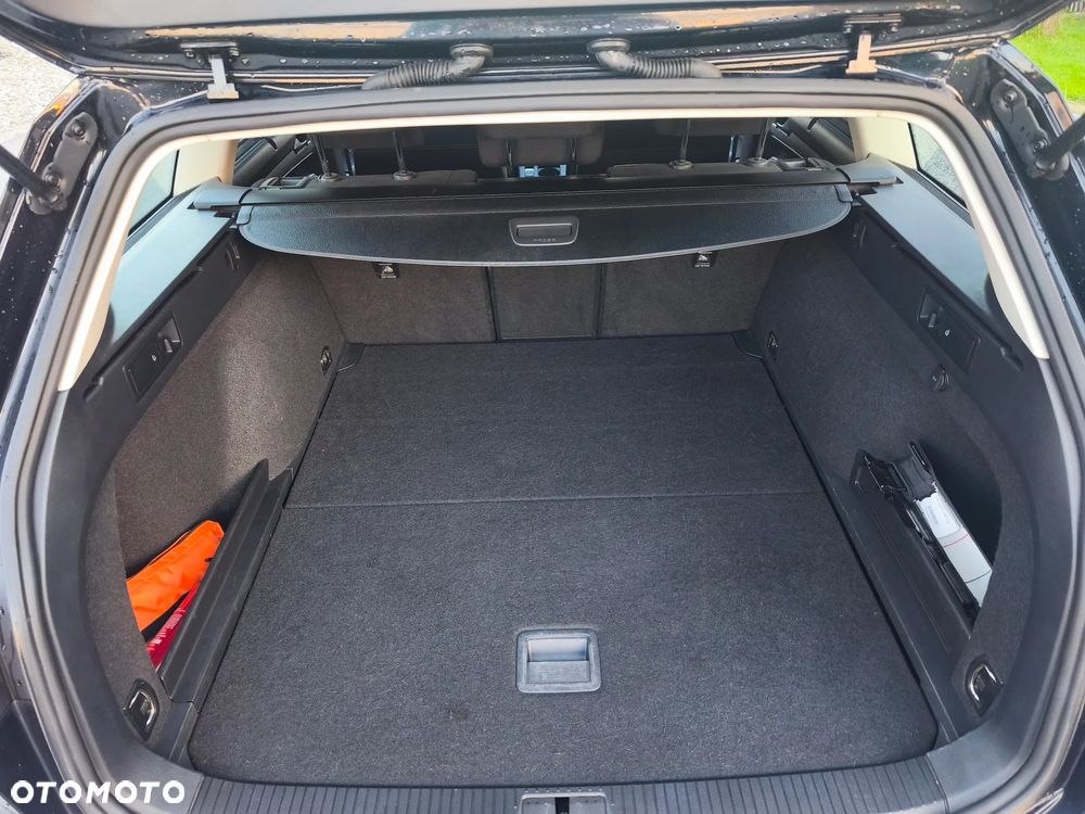 Volkswagen Passat 1.4 TSI BMT ACT Comfortline - 9