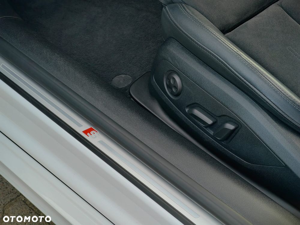 Audi A5 Coupé - 17