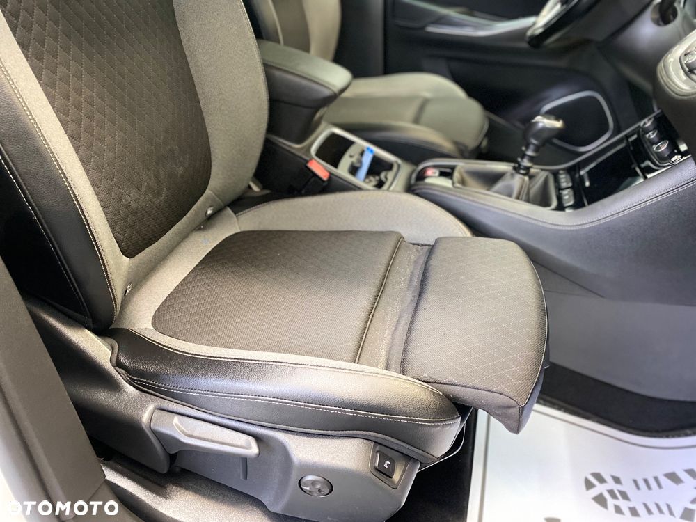 Opel Grandland X 1.5 CDTI Design Line S&S - 32