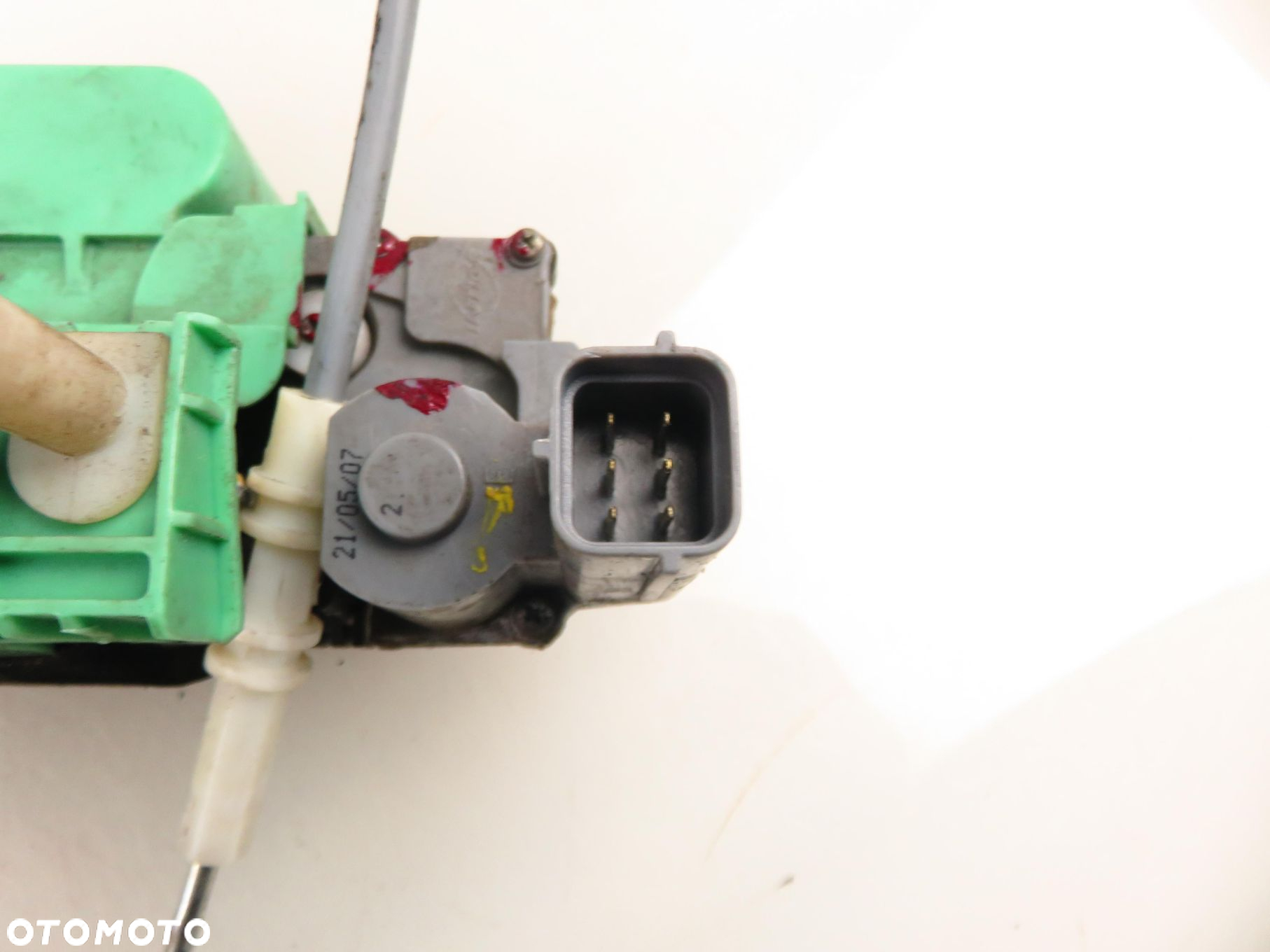 ZAMEK LEWY PRZEDNI FIAT LINEA 6 PIN - 9
