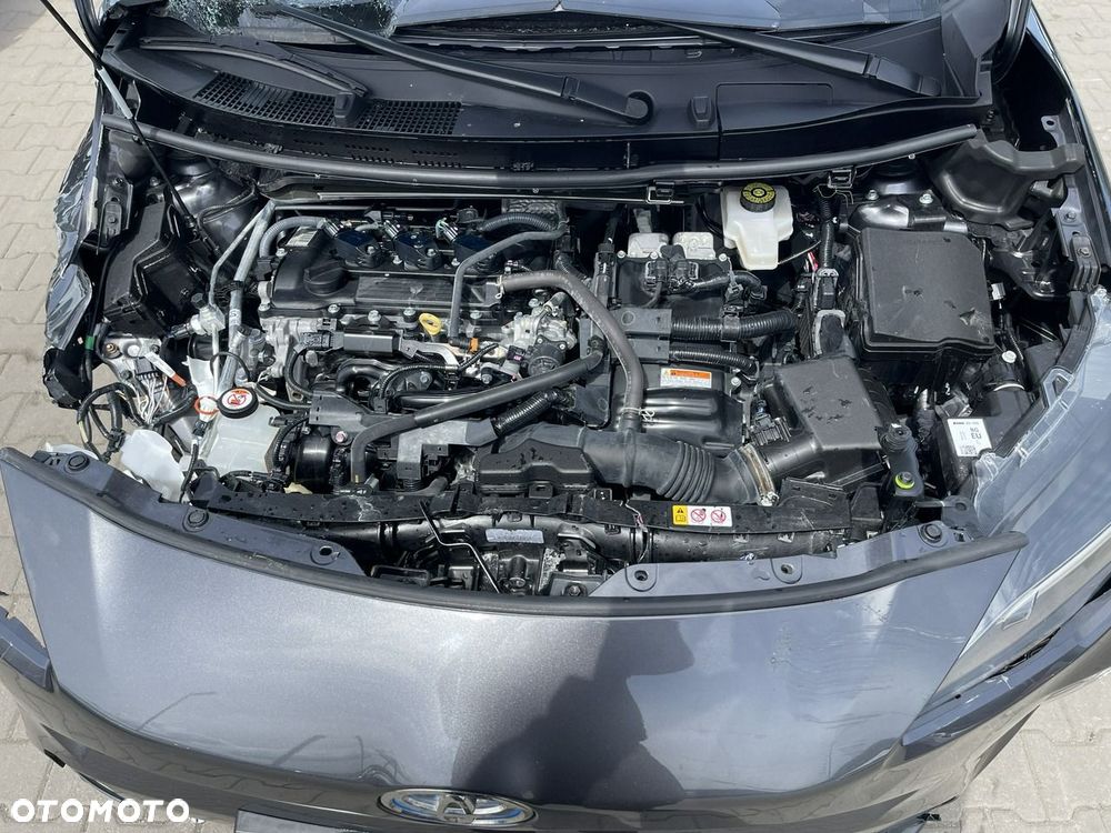 Toyota Yaris Cross Hybrid 1.5 Style AWD - 12