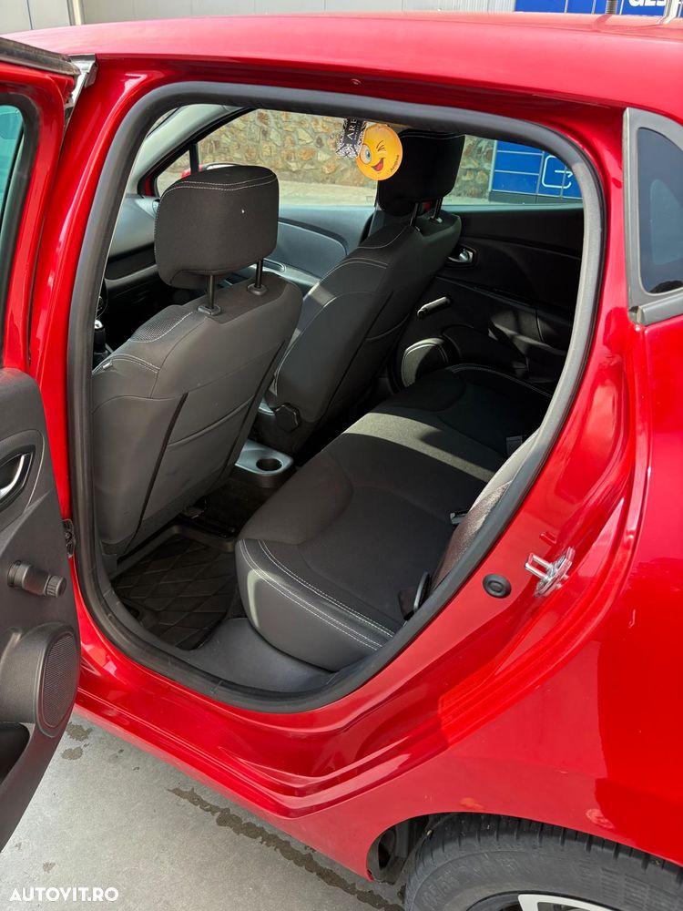 Renault Clio 1.2 Zen - 8