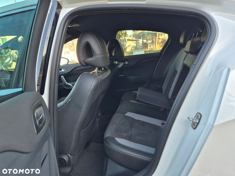 Citroën DS4 THP 165 S&S EAT6 SportChic - 14