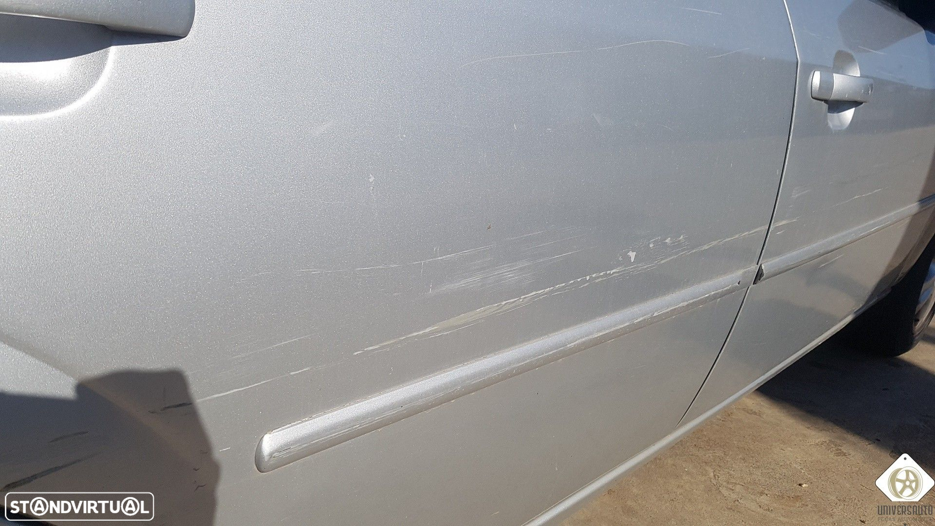 PORTA TRASEIRA DIREITA FORD MONDEO III 2002 - 3