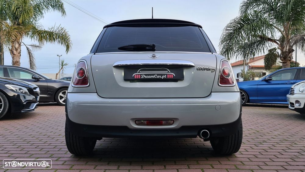 MINI 3 Portas Cooper D - 13