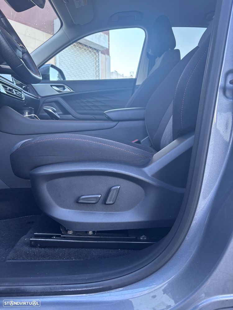 MG EHS 1.5 T-GDI Plug-in Hybrid Comfort - 2